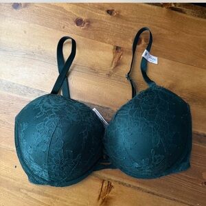 Victoria’s Secret Push-Up Bra 36DDD NWOT